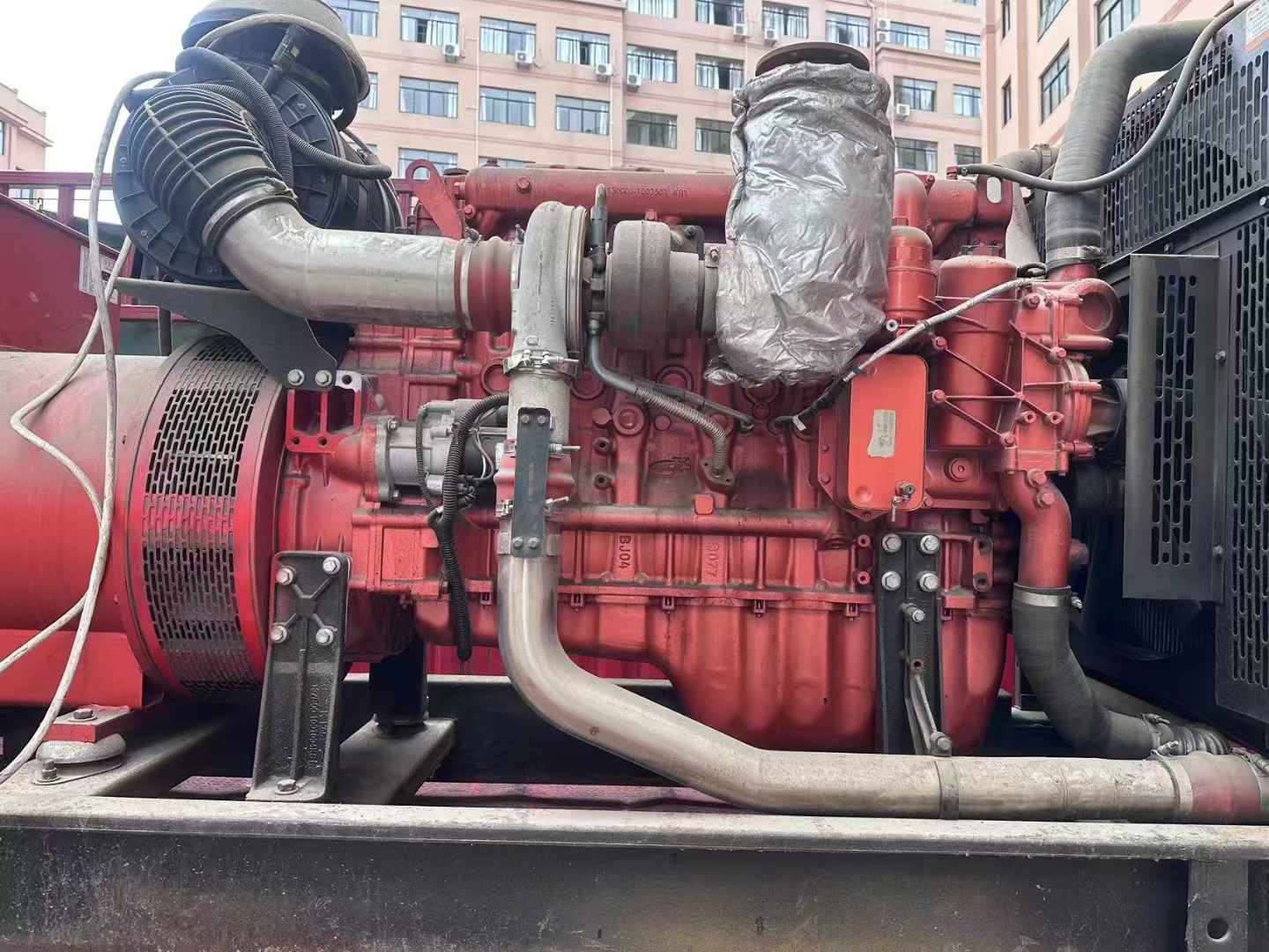荣昌如何选择适合 600kW 柴油发电机组的过载保护器？